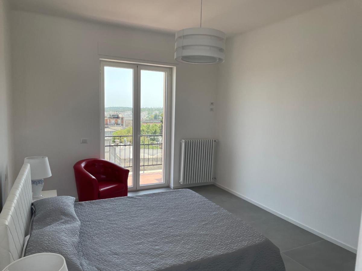 La Casa Di Zoe Apartamento Ceglie Messapica Exterior foto